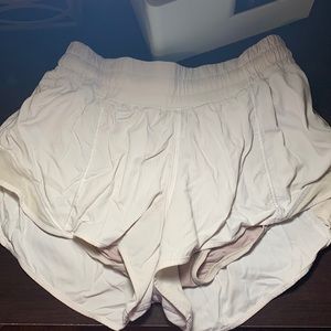 White lululemon shorts